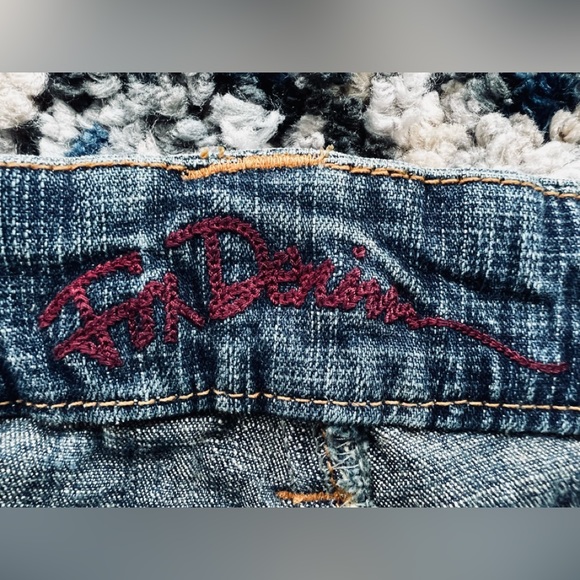 Vintage 🦊 Fox Denim Women Jeans - Picture 6 of 6